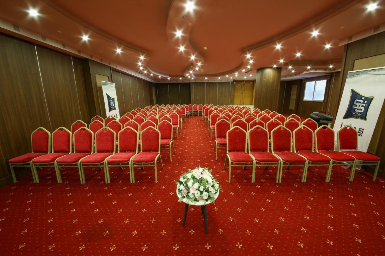 Adıyaman Grand Isias Hotel מראה חיצוני תמונה