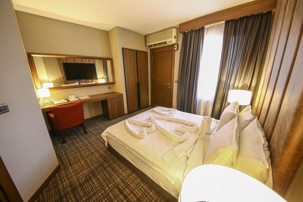 Adıyaman Grand Isias Hotel מראה חיצוני תמונה