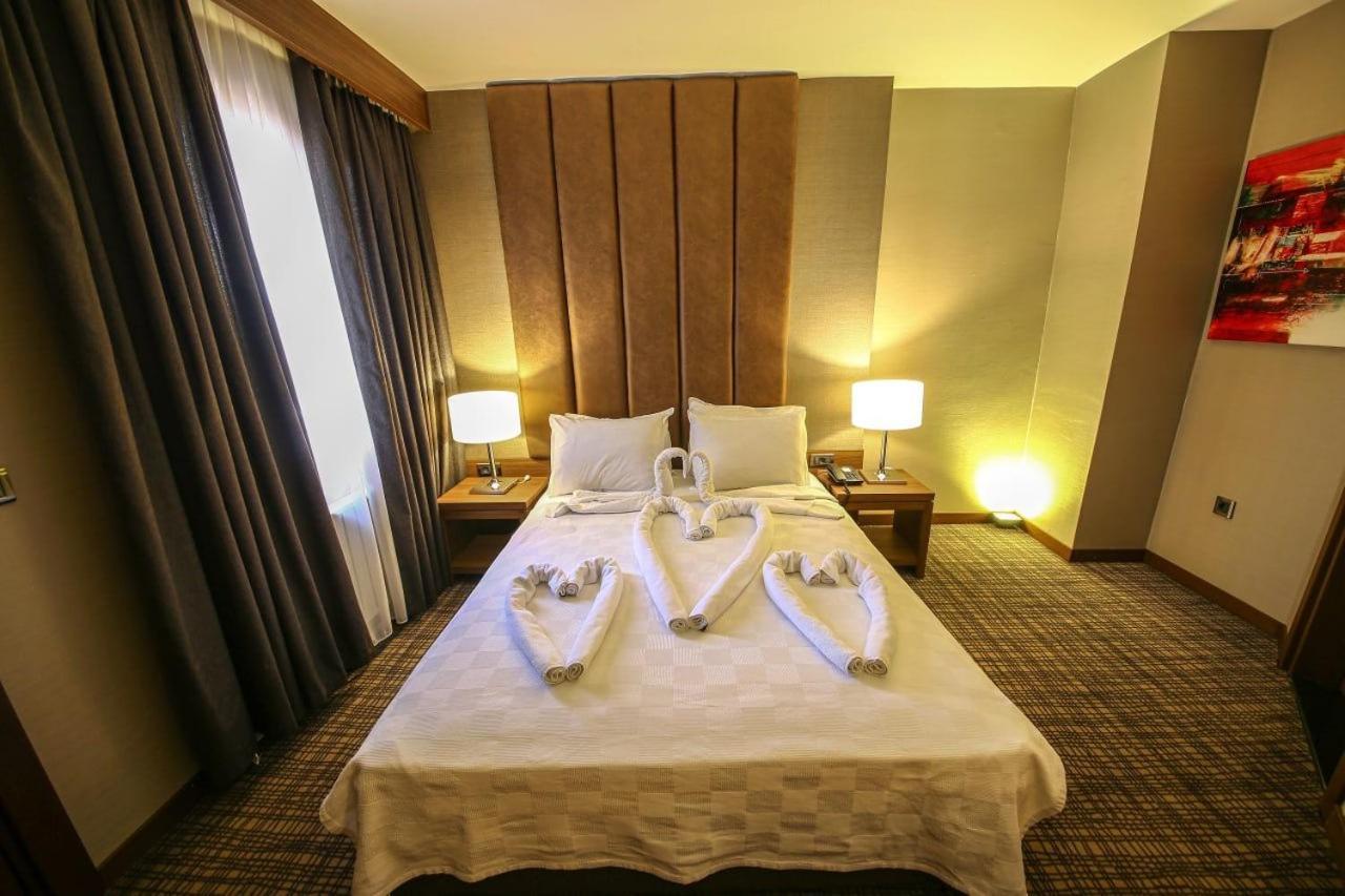 Adıyaman Grand Isias Hotel מראה חיצוני תמונה