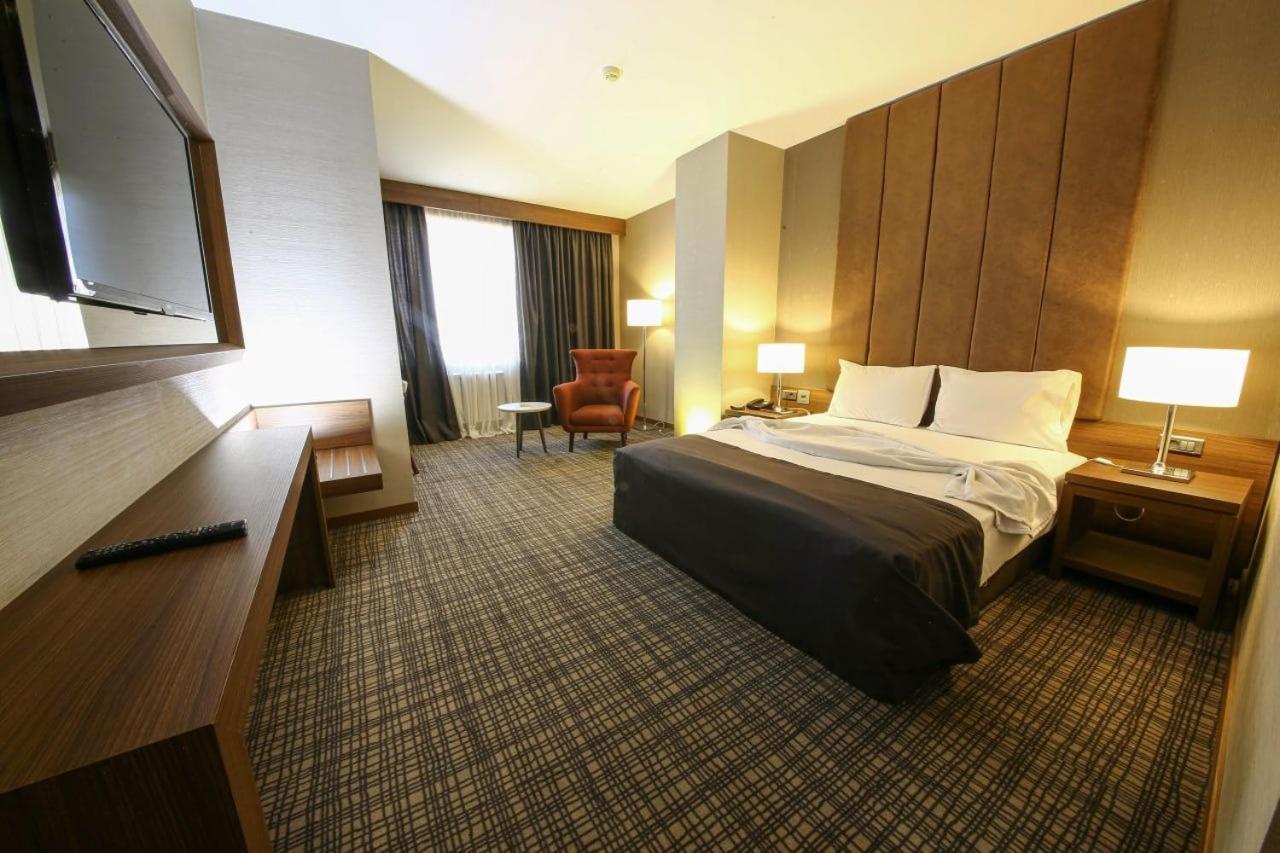 Adıyaman Grand Isias Hotel מראה חיצוני תמונה